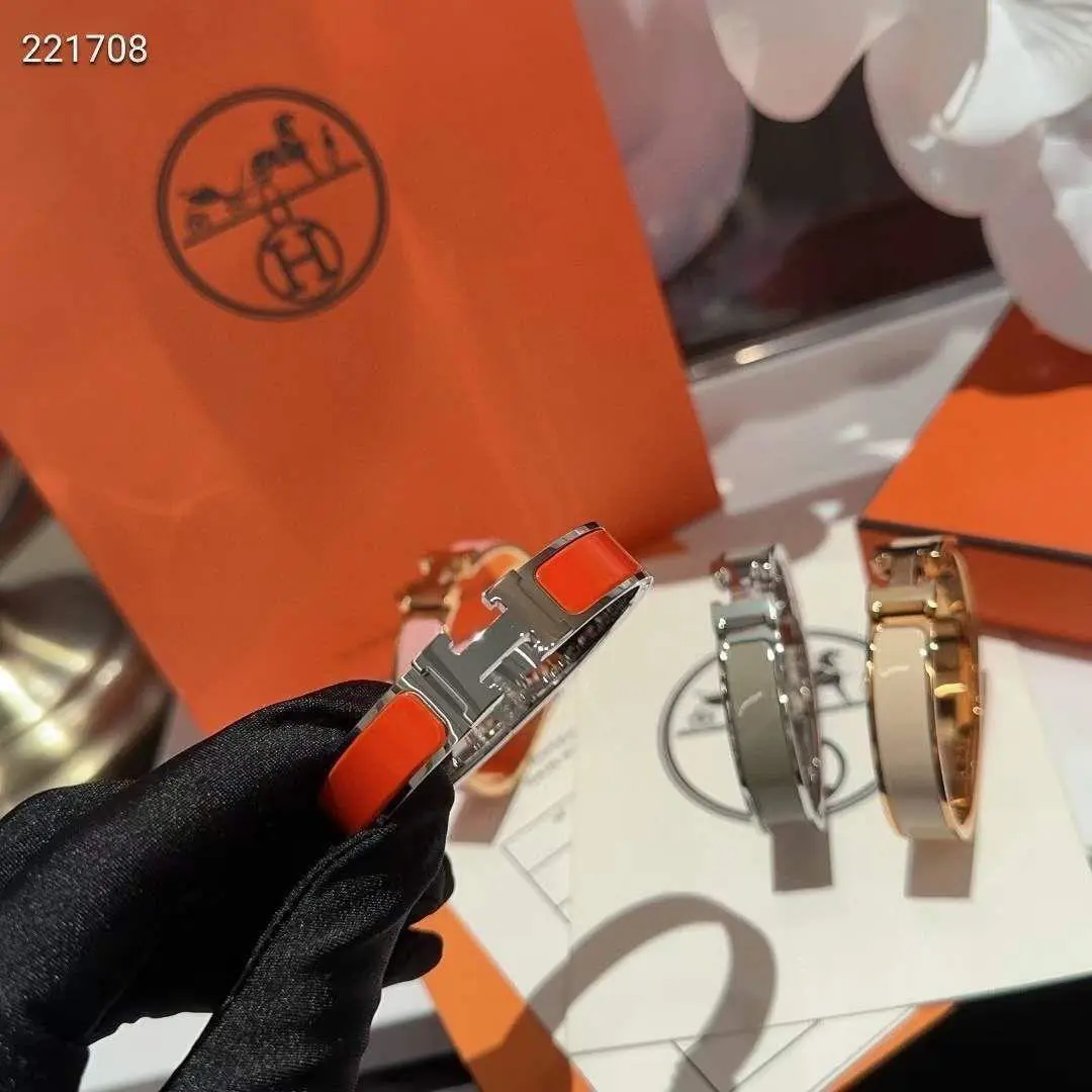 Hermès Couple bracelets